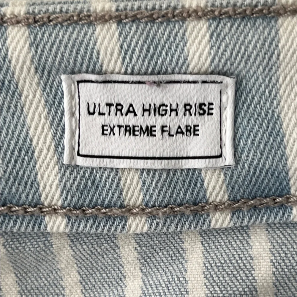 KanCan Signature Ultra High Rise Extreme Flair Light Blue Strip Jeans Women FLAW - Picture 3 of 13